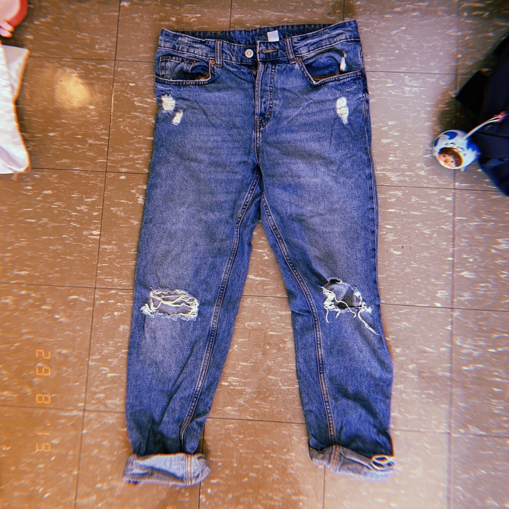 Distressed Jeans